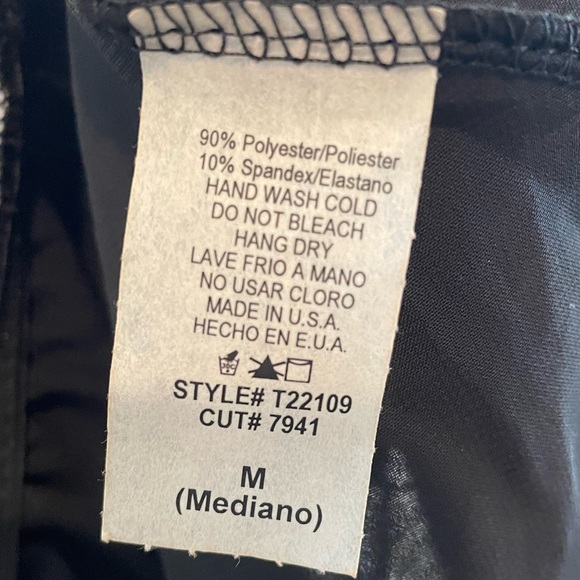 NWOT Striped Crop top with Chiffon detail - Picture 4 of 4